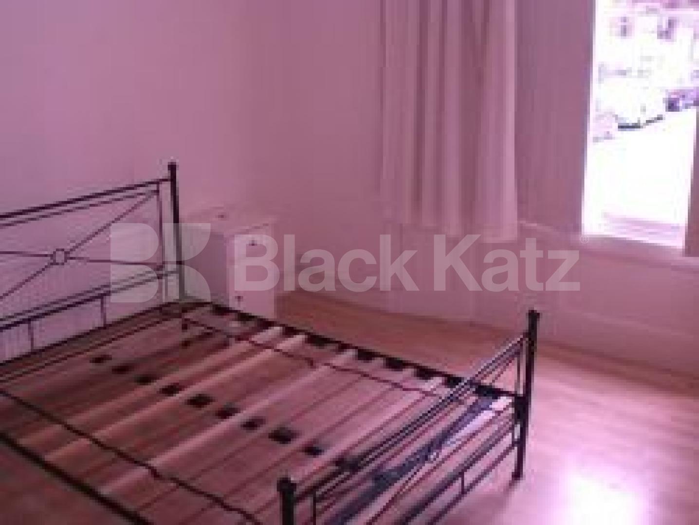 			1 Bedroom, 1 bath, 1 reception Flat			 Wallace Road, CANNONBURY N1